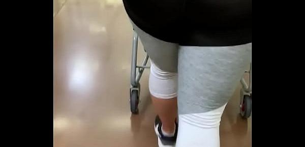  Big booty slut in see through leggings at store showing thong